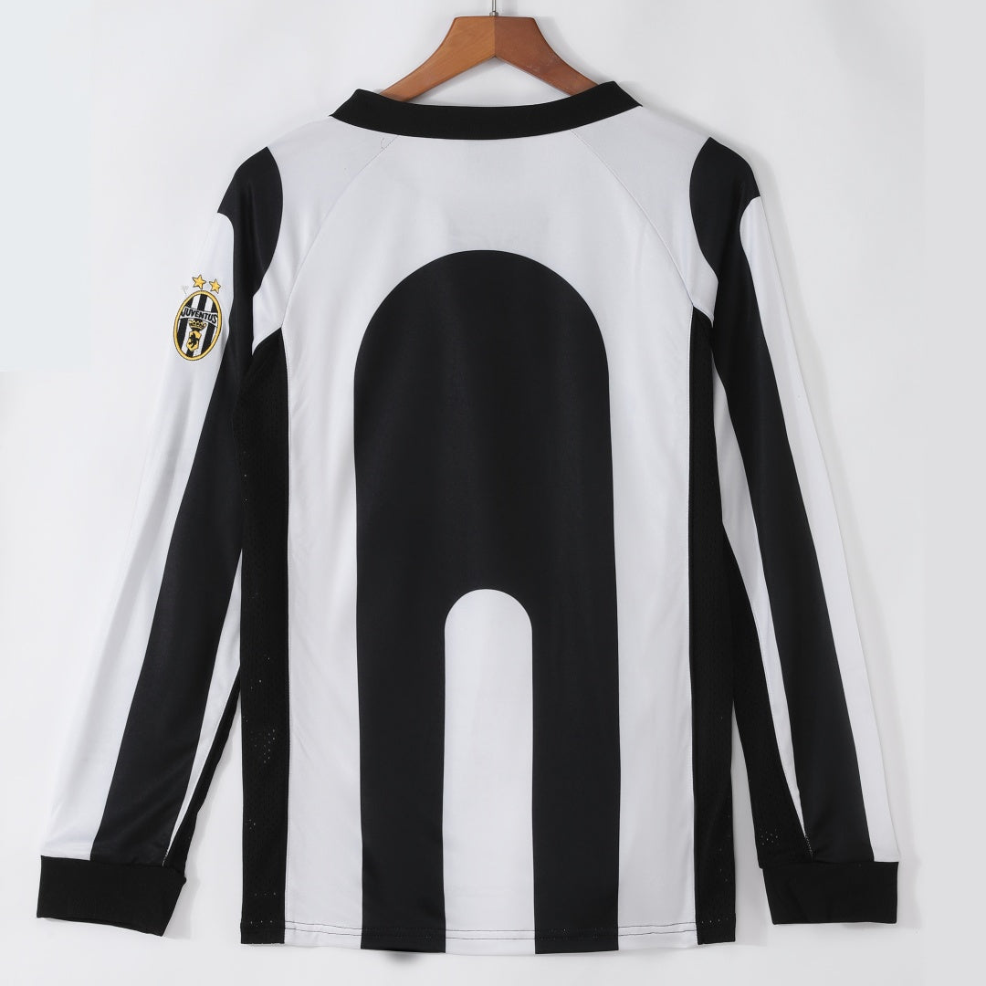 Juventus 1997-1998 Home Retro Long Sleeve Jersey