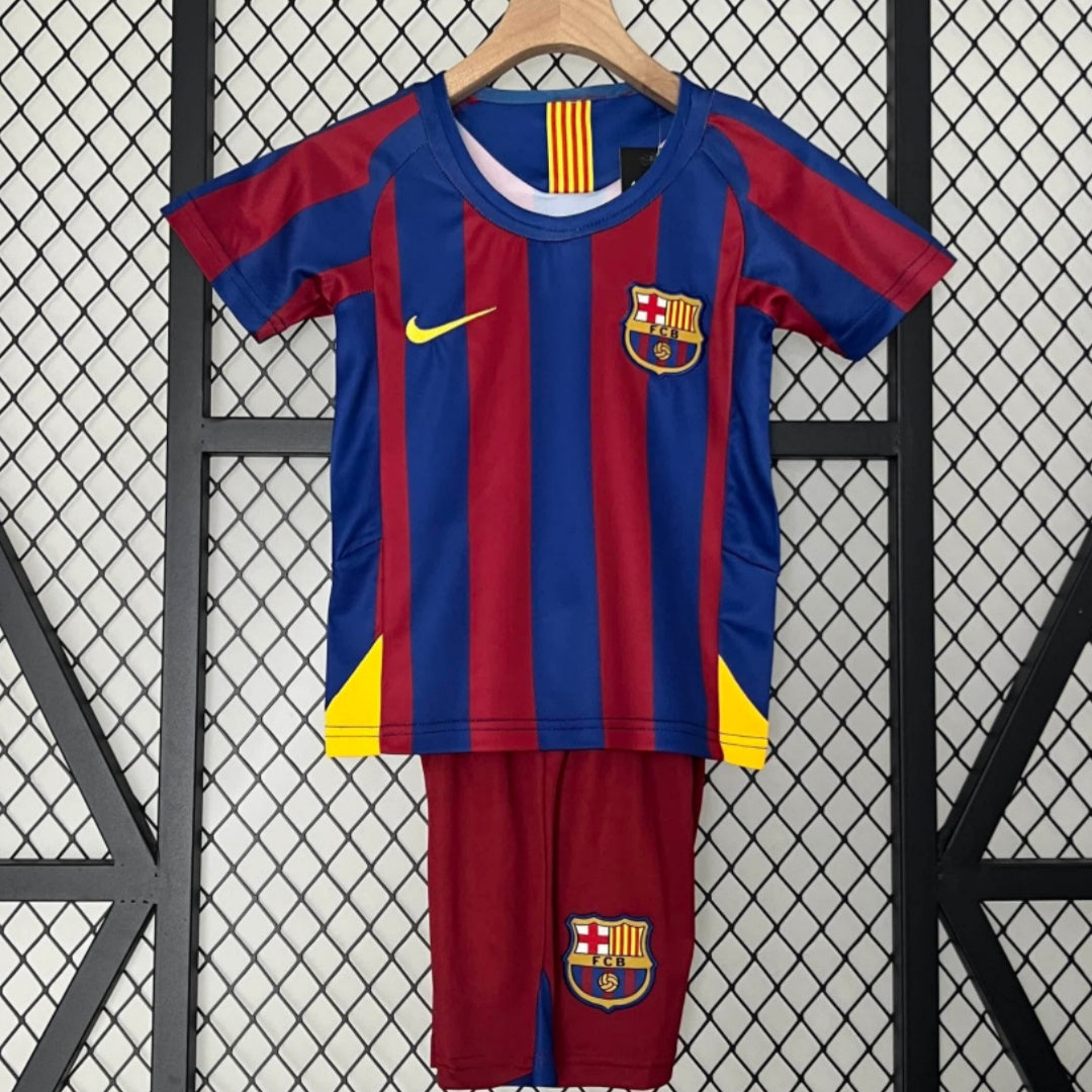Barcelona 2005-2006 Home Retro Kids Kit