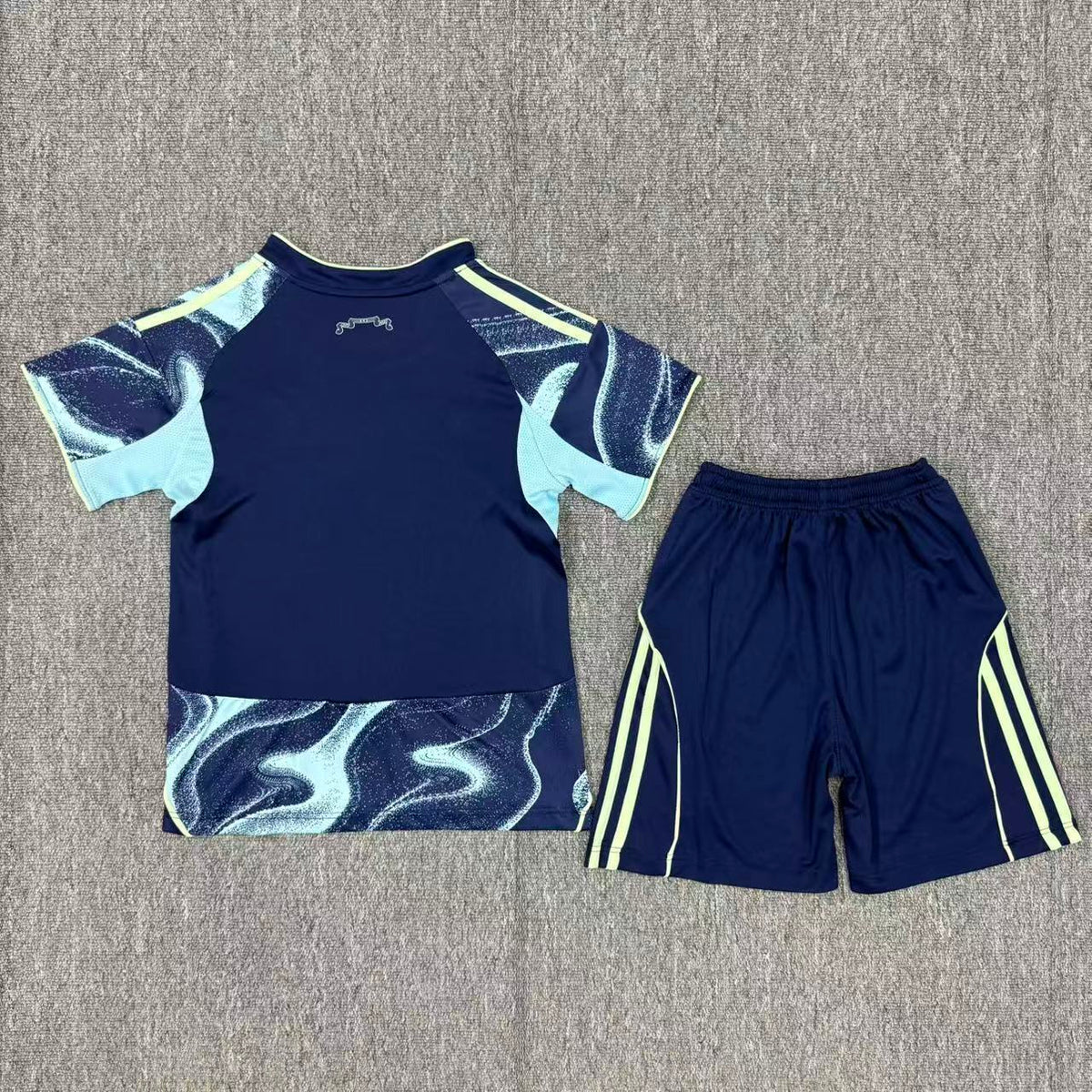 Ajax 25/26 Away Kids Kit