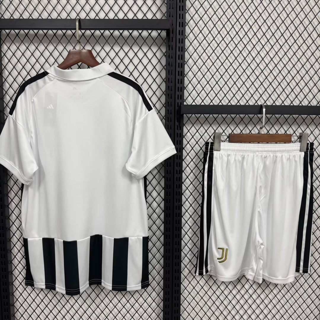 Juventus 26/27 Home Kit – Adult
