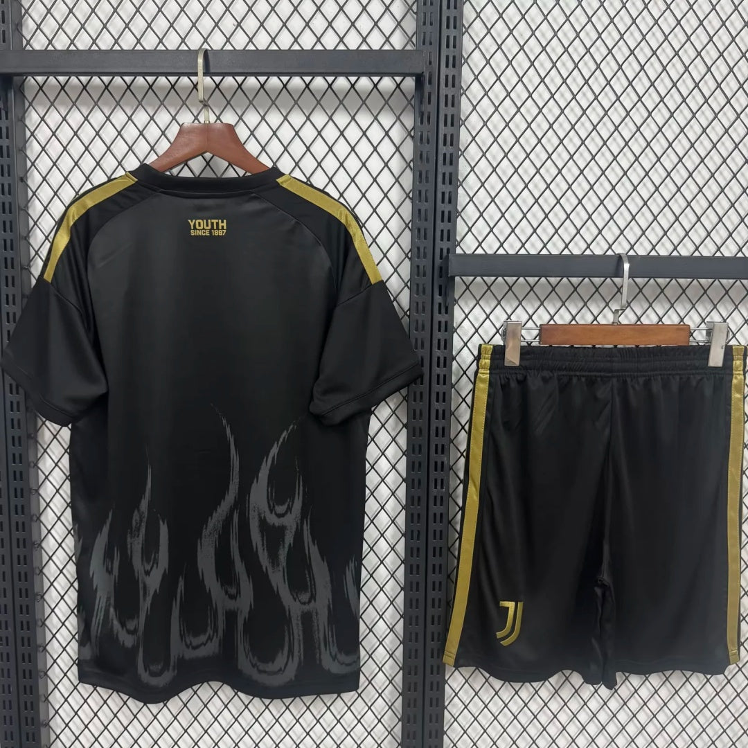 Juventus 26/27 Away Kit – Adult