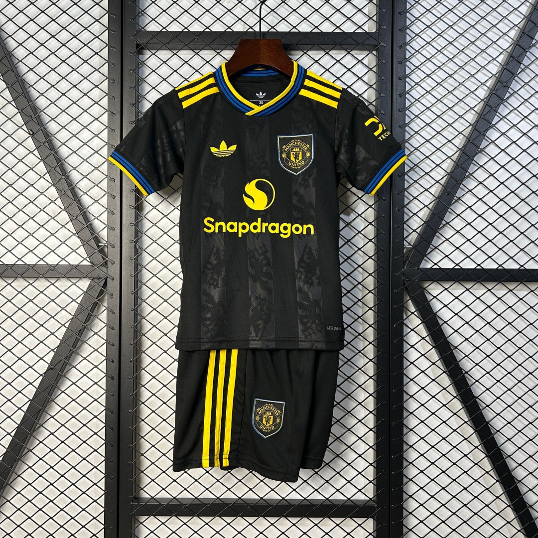 Manchester United 25/26 Third Kids Kit