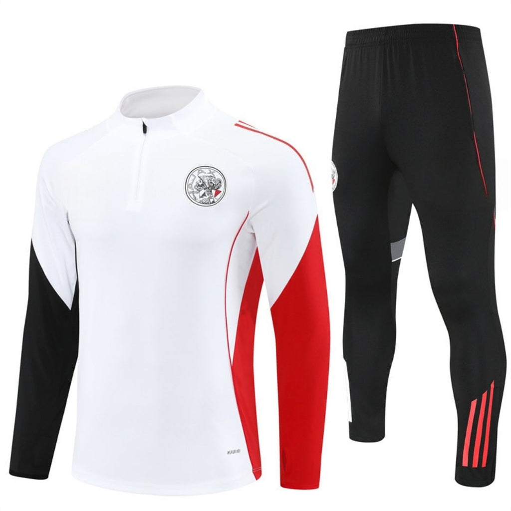 Ajax 25/26 White Kit
