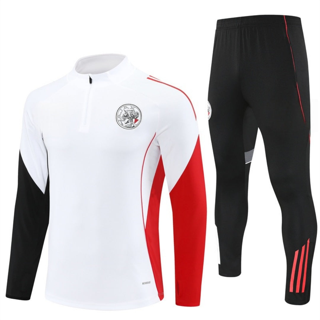 Ajax 25/26 White Kit