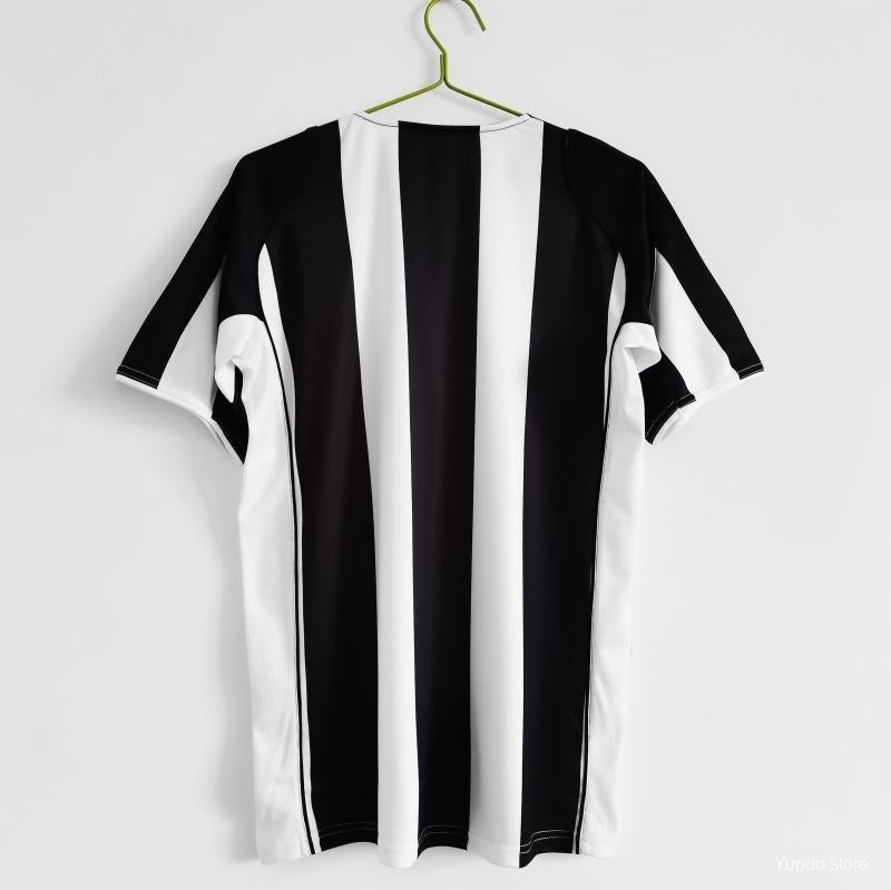 Juventus 2004-2005 Home Retro Jersey