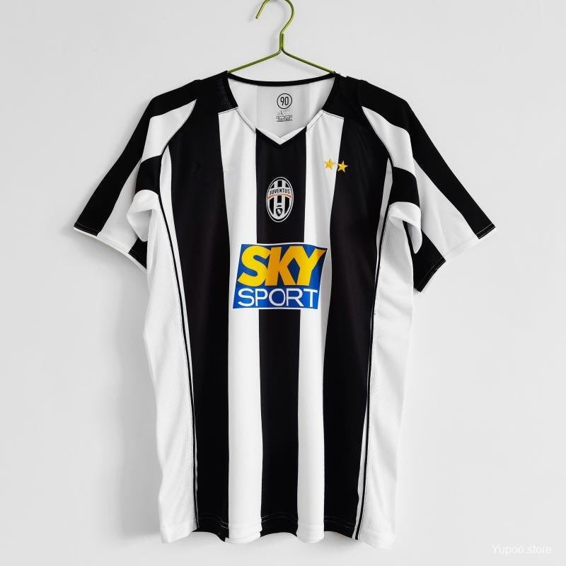 Juventus 2004-2005 Home Retro Jersey
