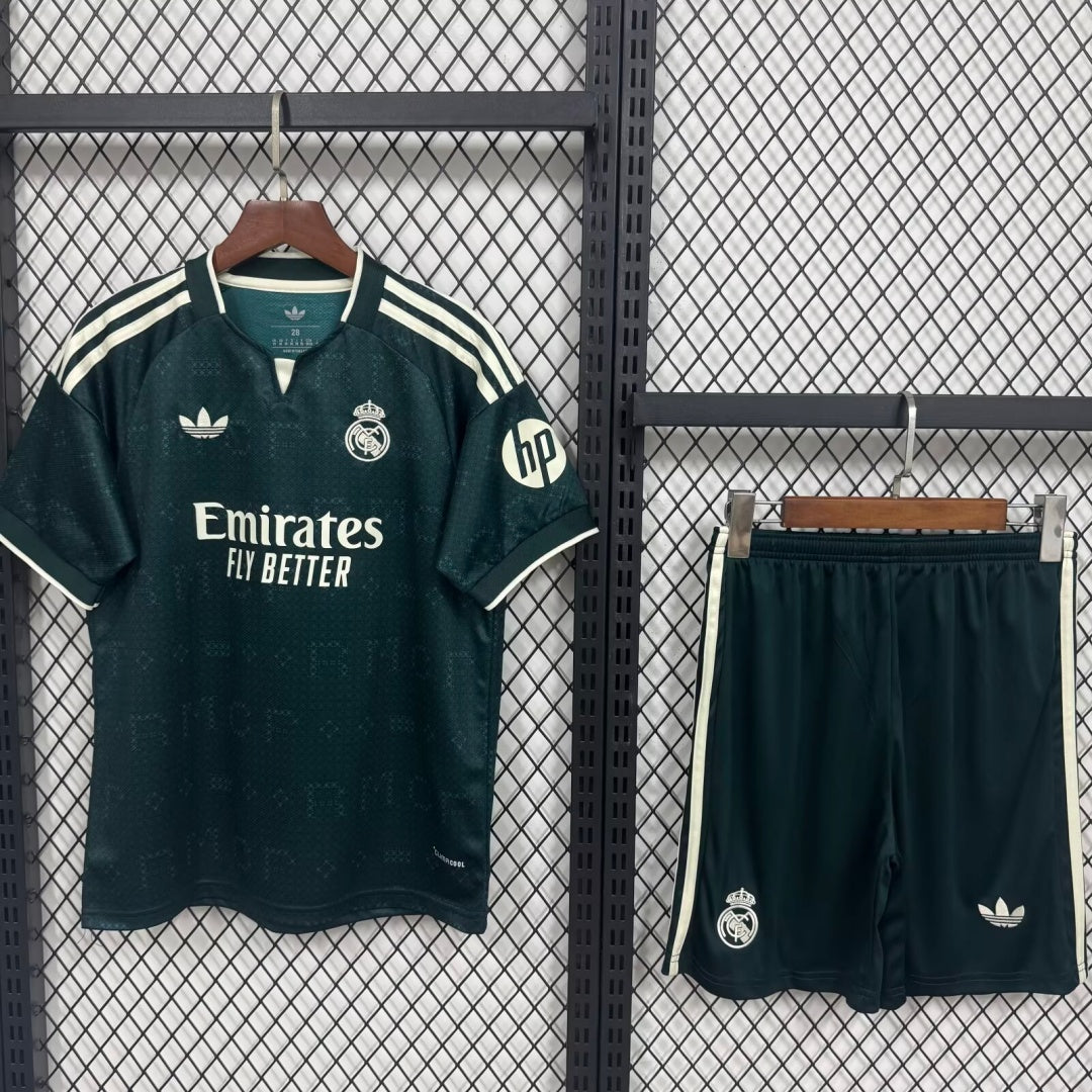 Real Madrid 26/27 Away Kit – Adult