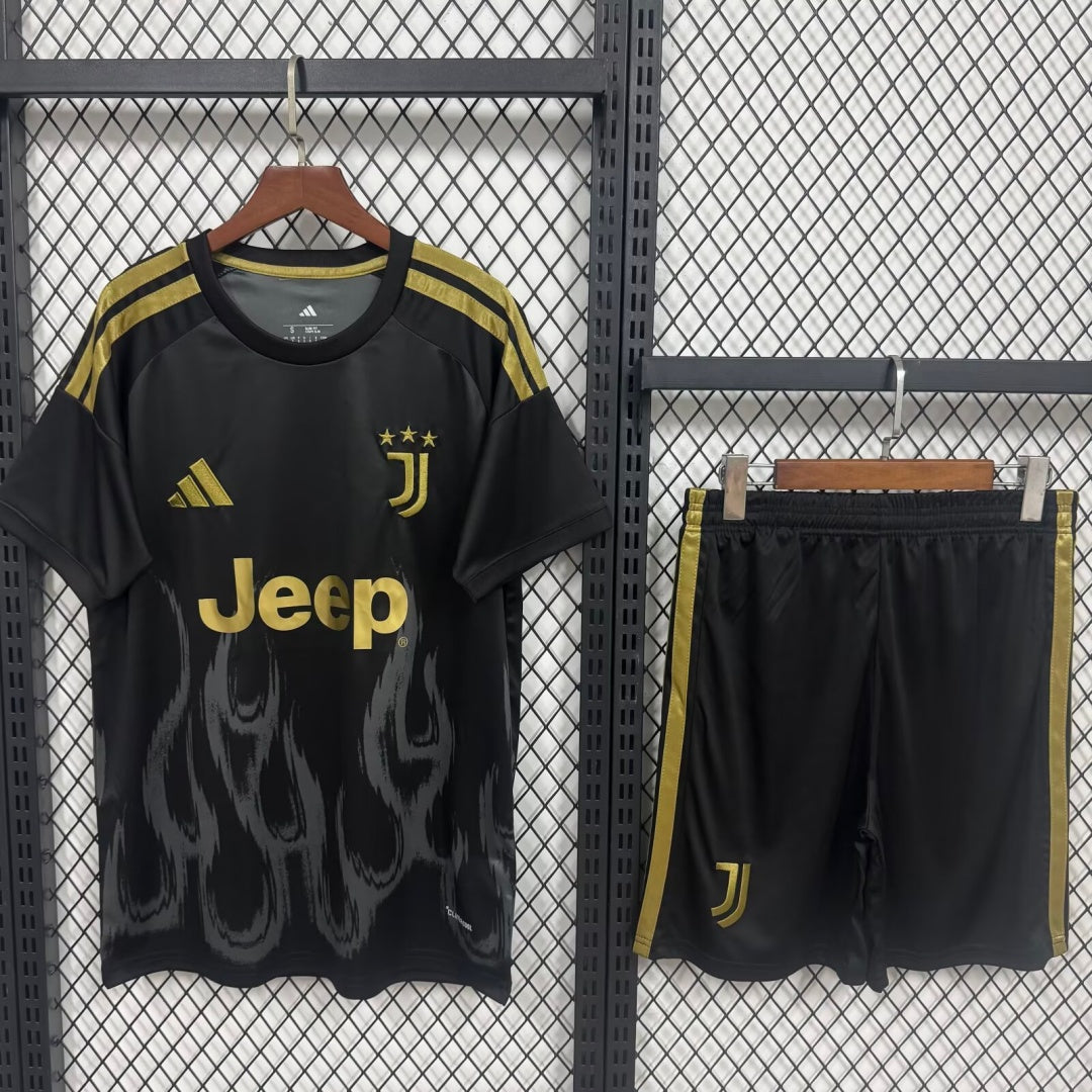 Juventus 26/27 Away Kit – Adult