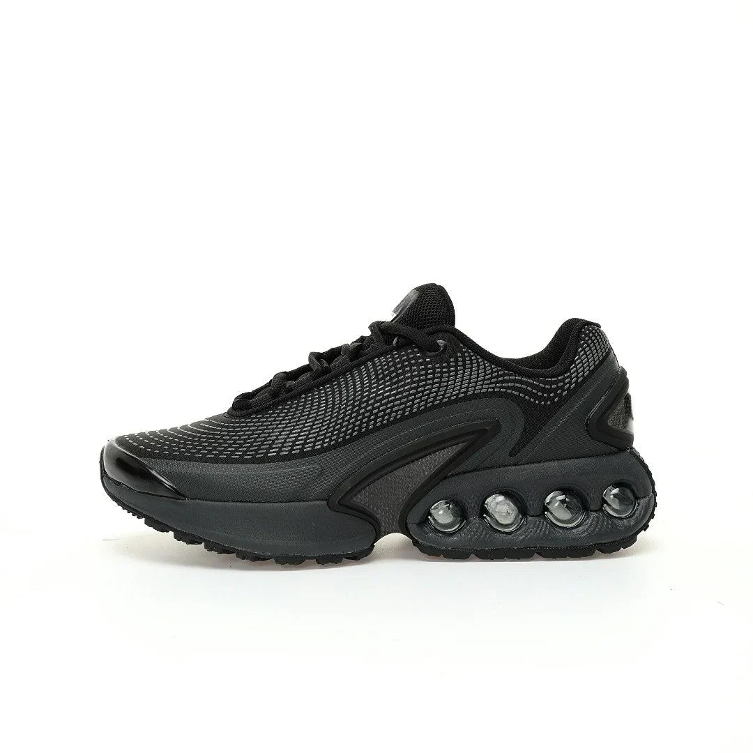 NIKE AIR MAX DN BLACK
