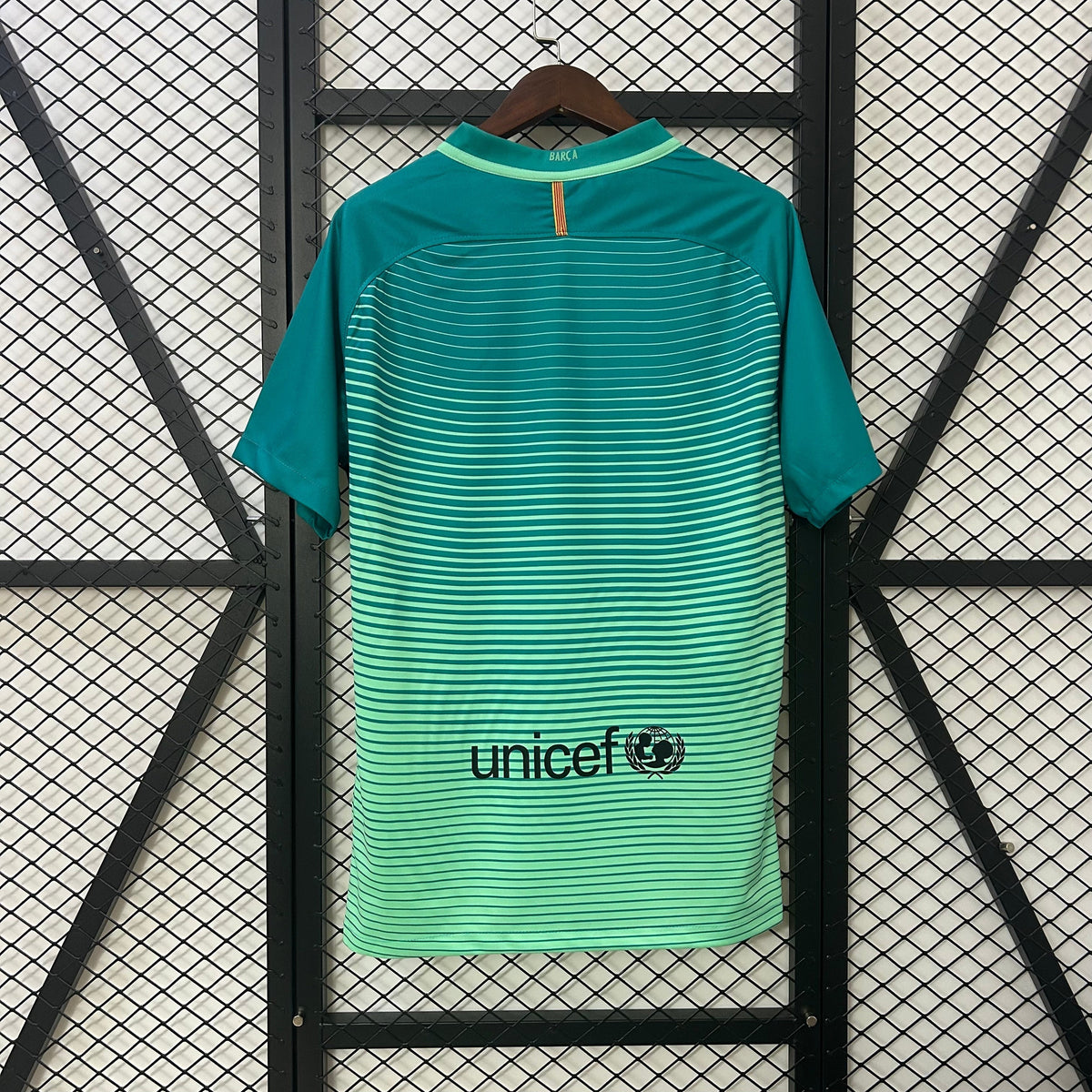 Barcelona 16/17 Third Retro Jersey