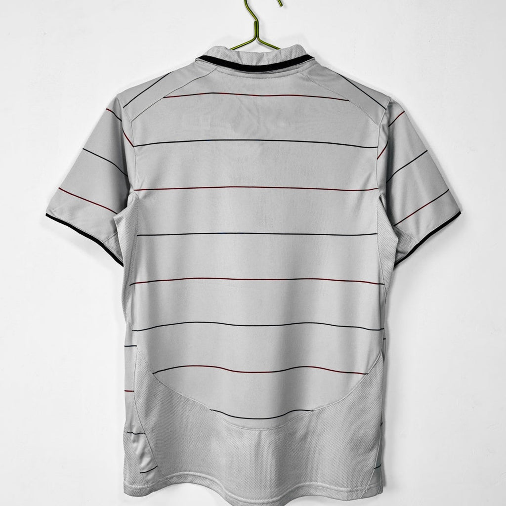 FC Barcelona 2003-2004 Away Retro Jersey