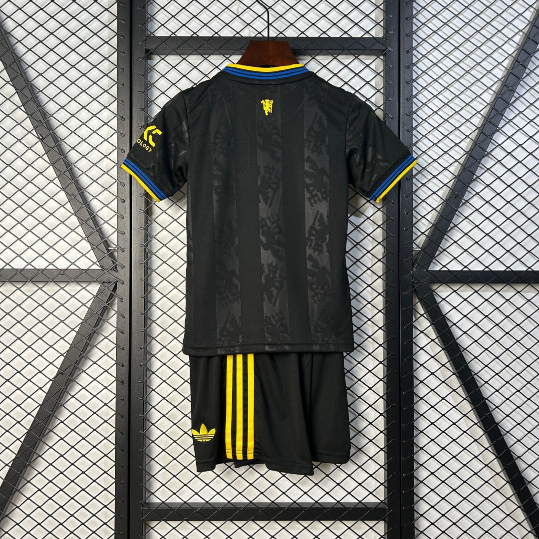 Manchester United 25/26 Third Kids Kit