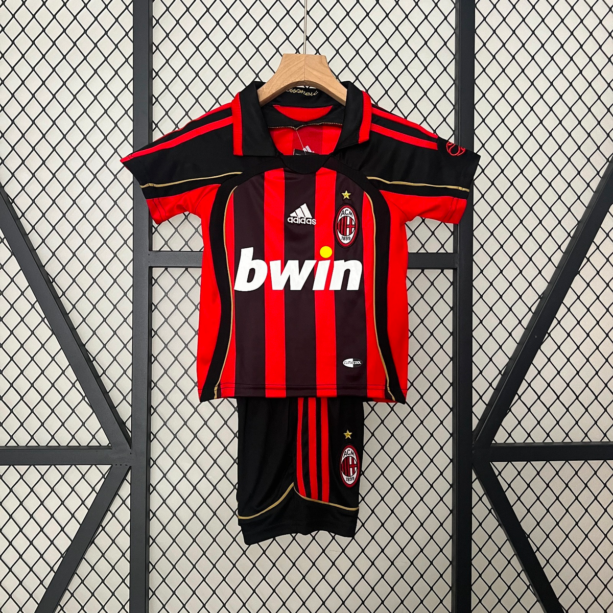 AC Milan 24/25 Retro Kids Kit