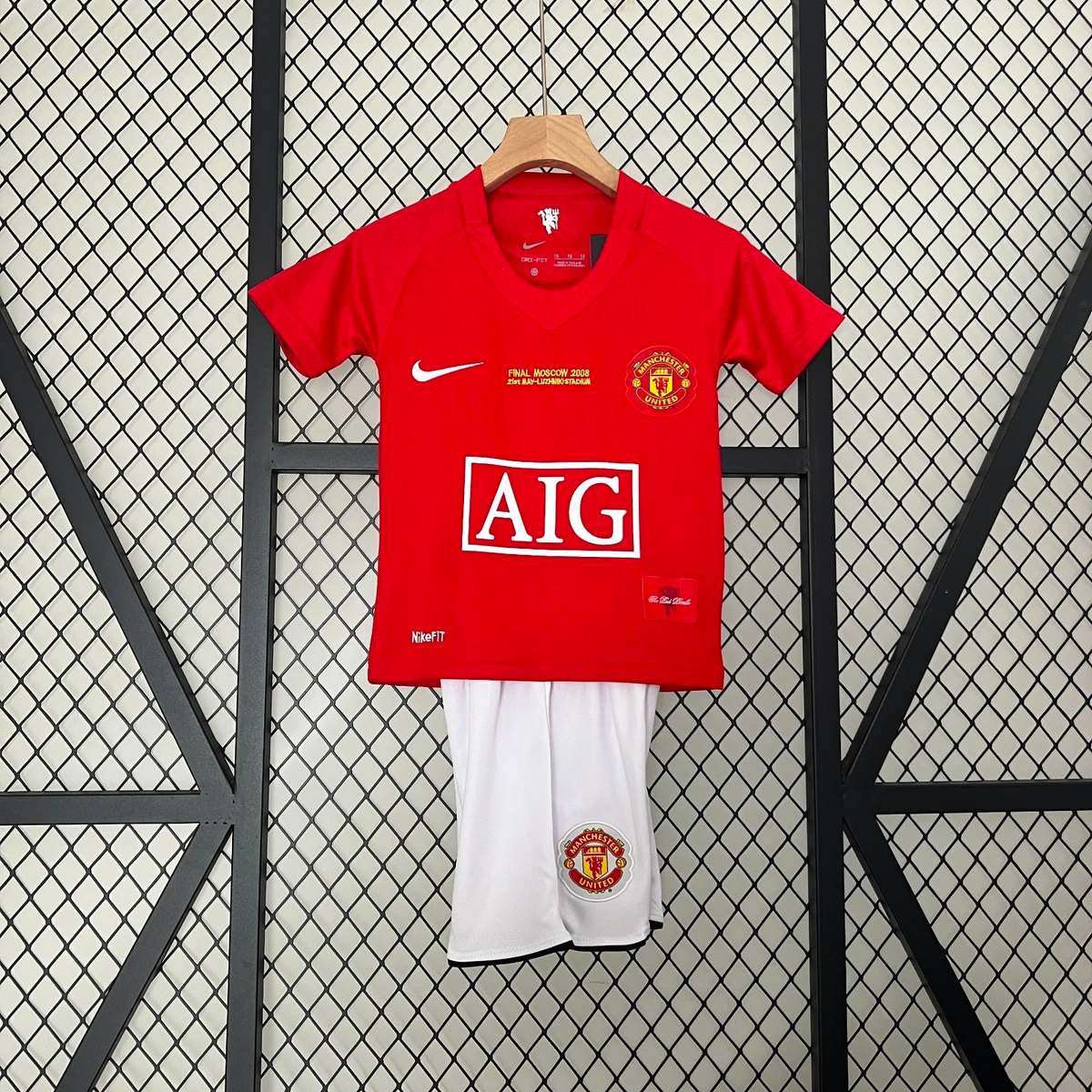 Manchester United 24/25 Kids Kit