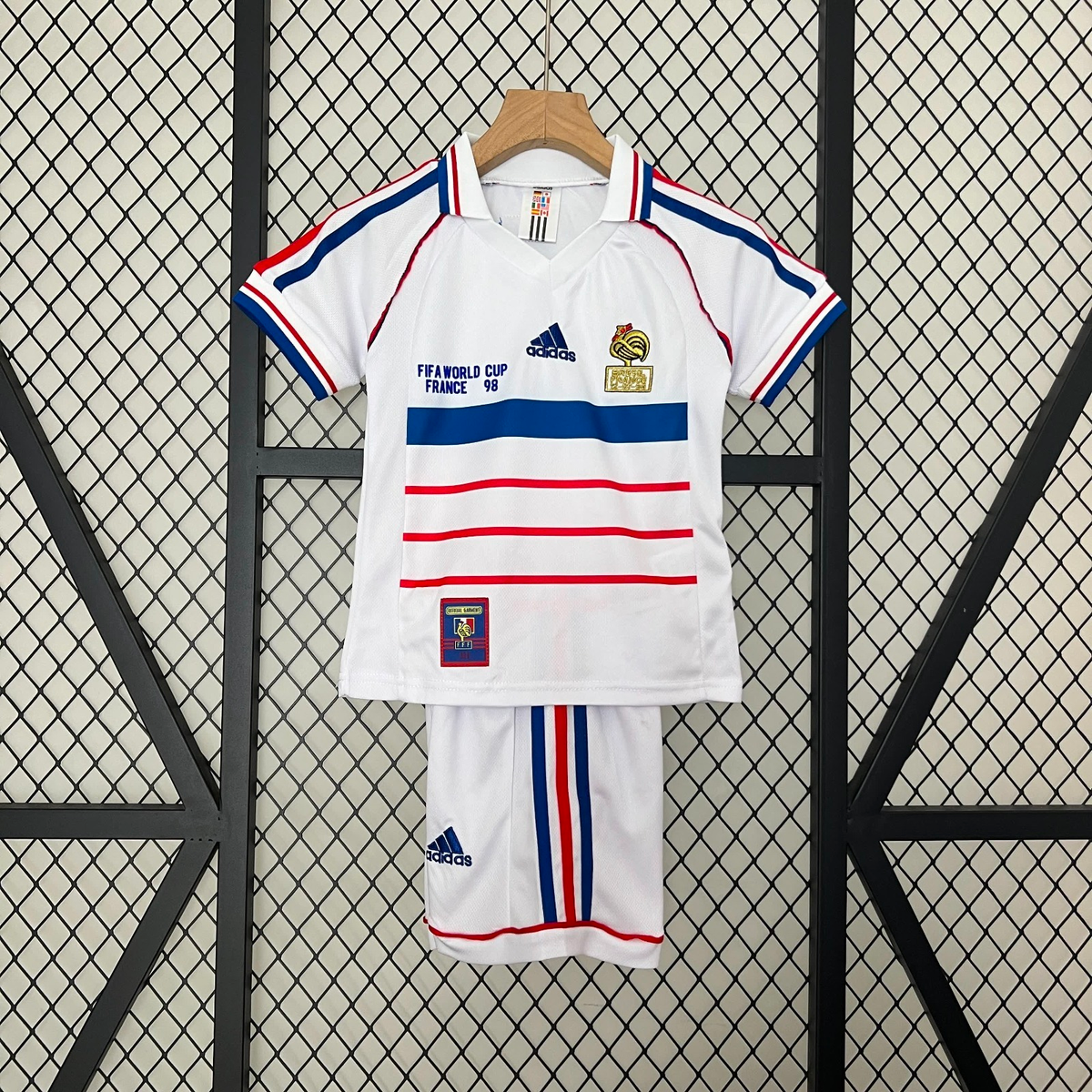 France 24/25 Retro Kids Kit