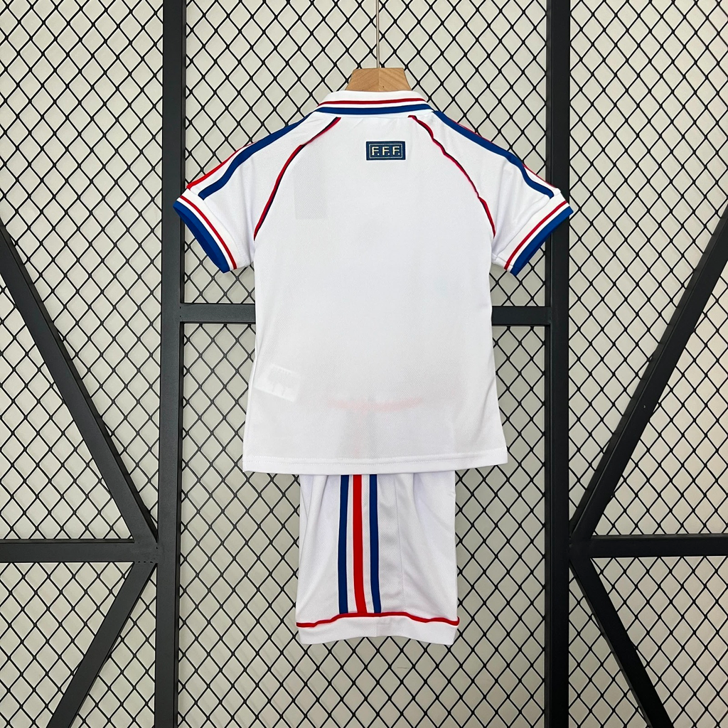 France 24/25 Retro Kids Kit