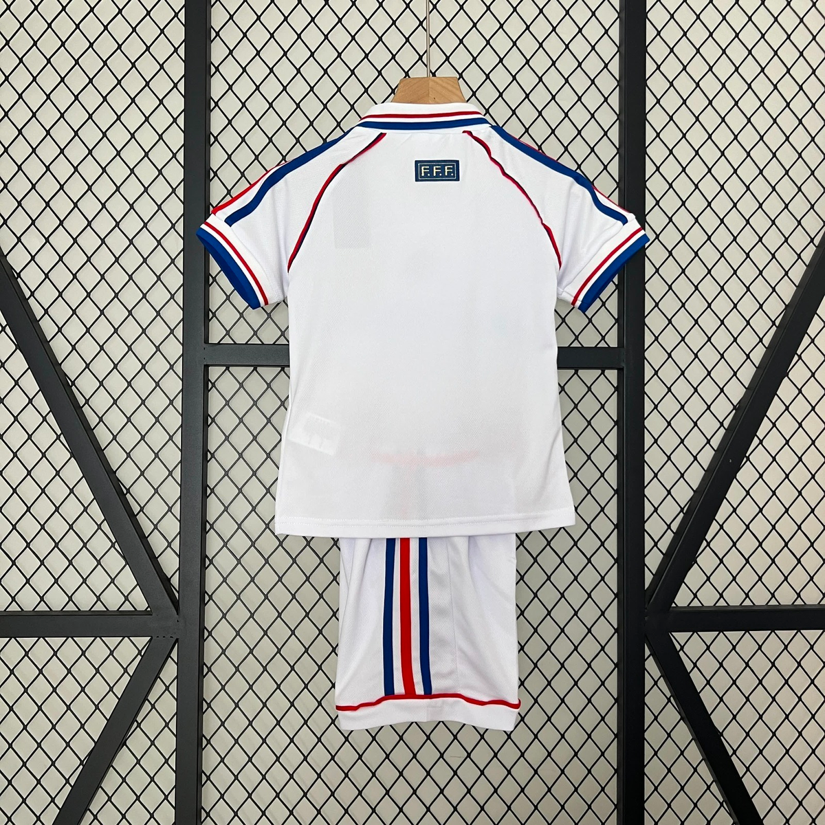 France 24/25 Retro Kids Kit
